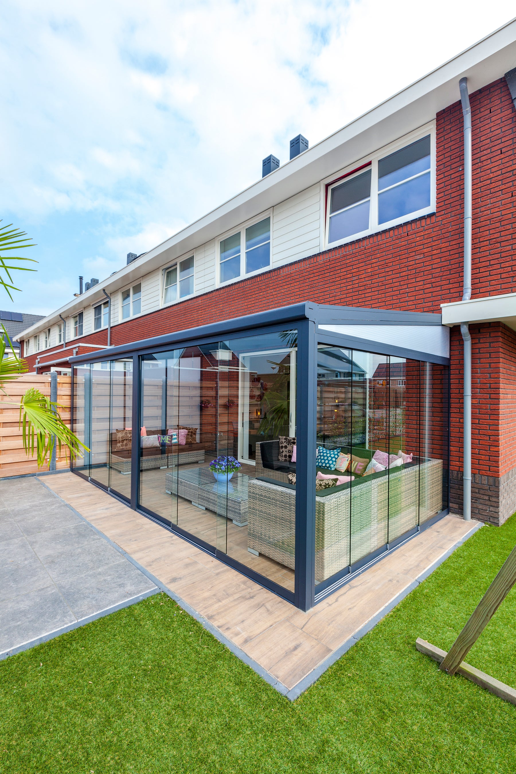 Nebbiolo Blanc crème toit clair — détail pergola Deponti
