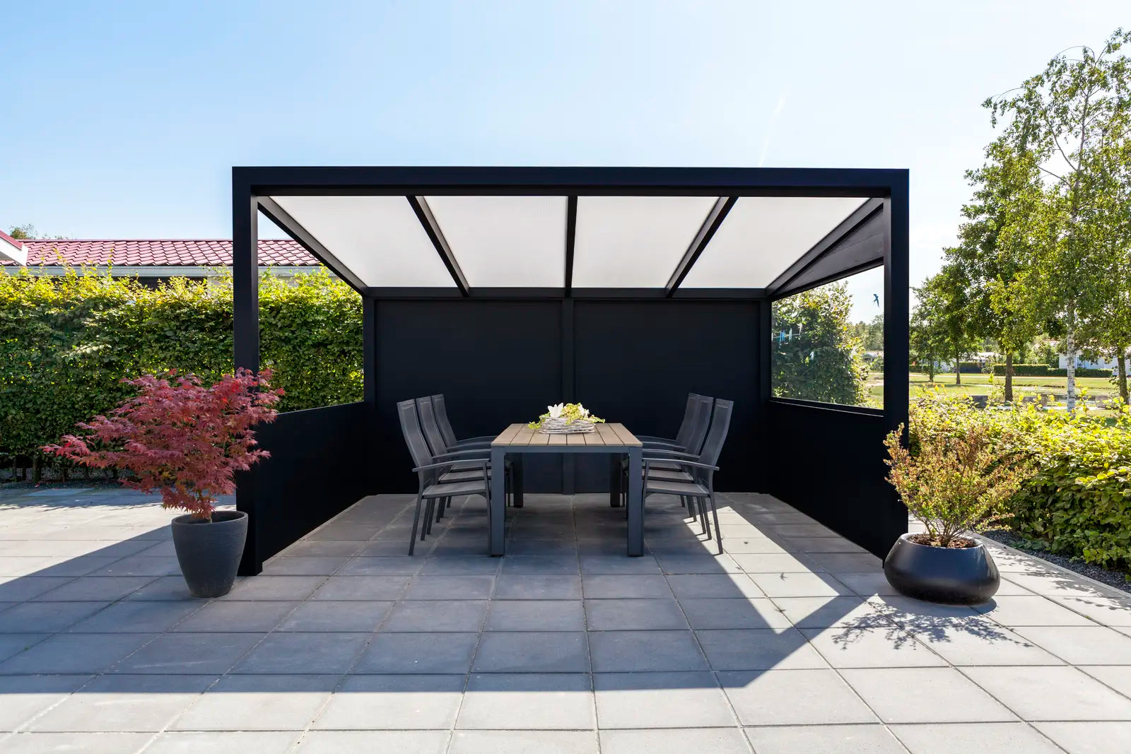 Ribolla Noir toit ultra-clair — détail pergola Deponti