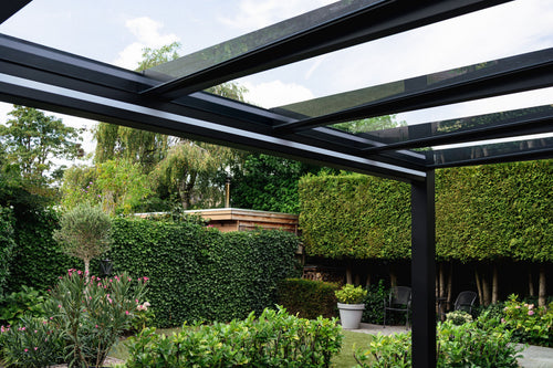 Trebbiano – Pergola aluminium à toiture verre