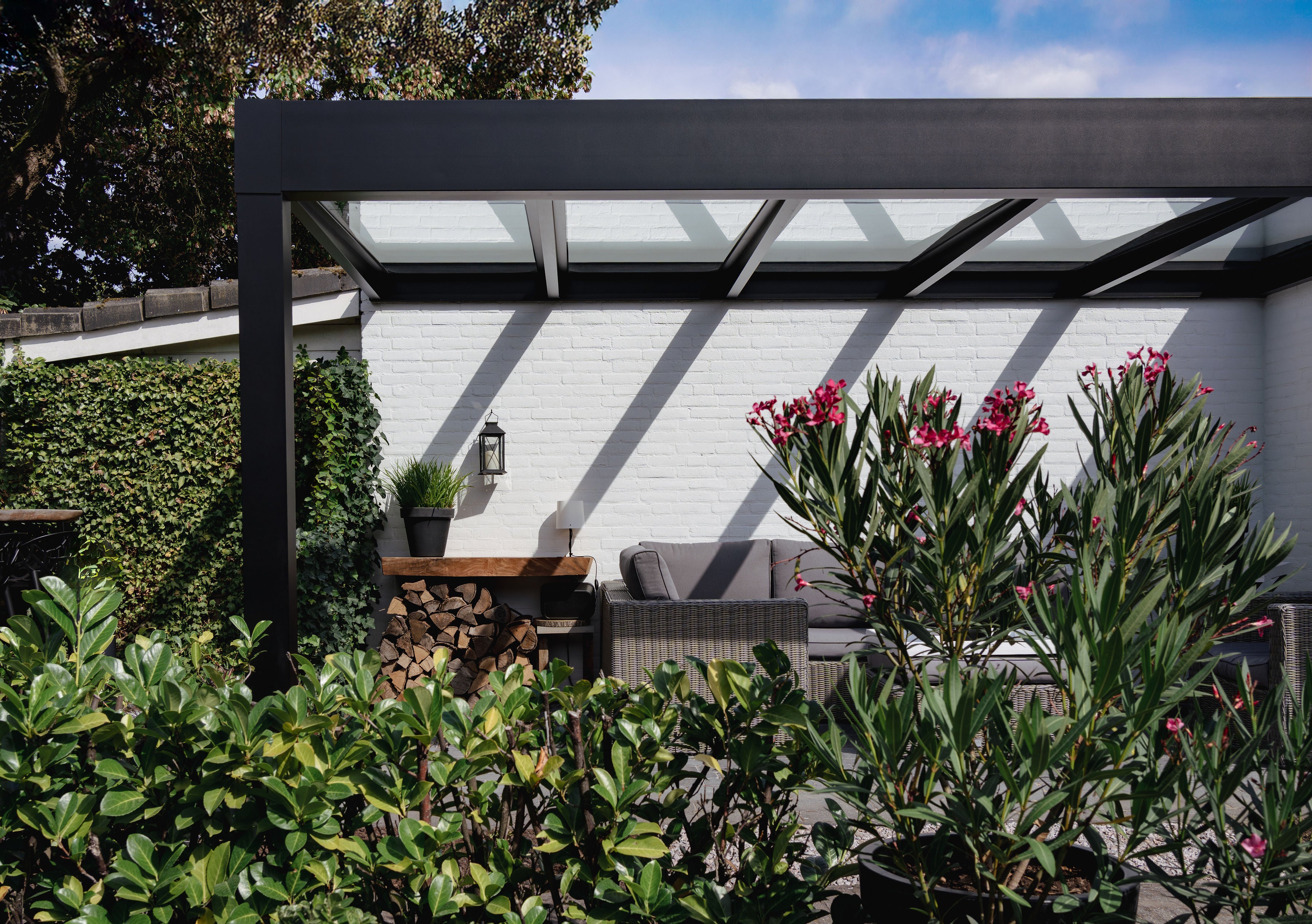 Trebbiano – Pergola aluminium à toiture verre